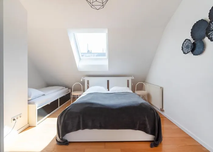 Roof With Terrace, Parking And Ac *