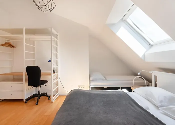 Apartment Roof With Terrace, Parking And Ac
