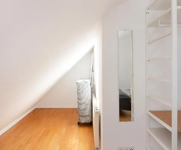 Roof With Terrace, Parking And Ac * Vienna