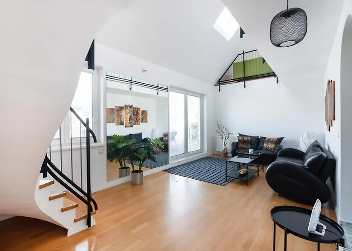 Apartment Roof With Terrace, Parking And Ac *